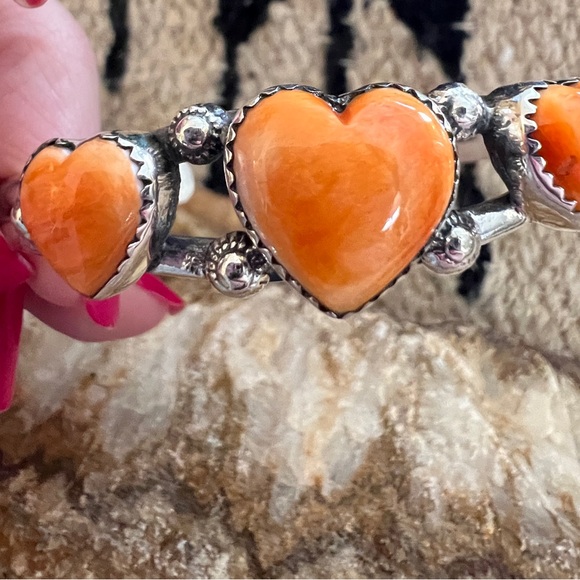 ❤️ Spiny Oyster Adjustable Heart Cuff Brushed Sterling Navajo Southwestern 17.3G - Picture 13 of 17